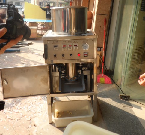 BGP-100 Small Garlic Peeling Machine